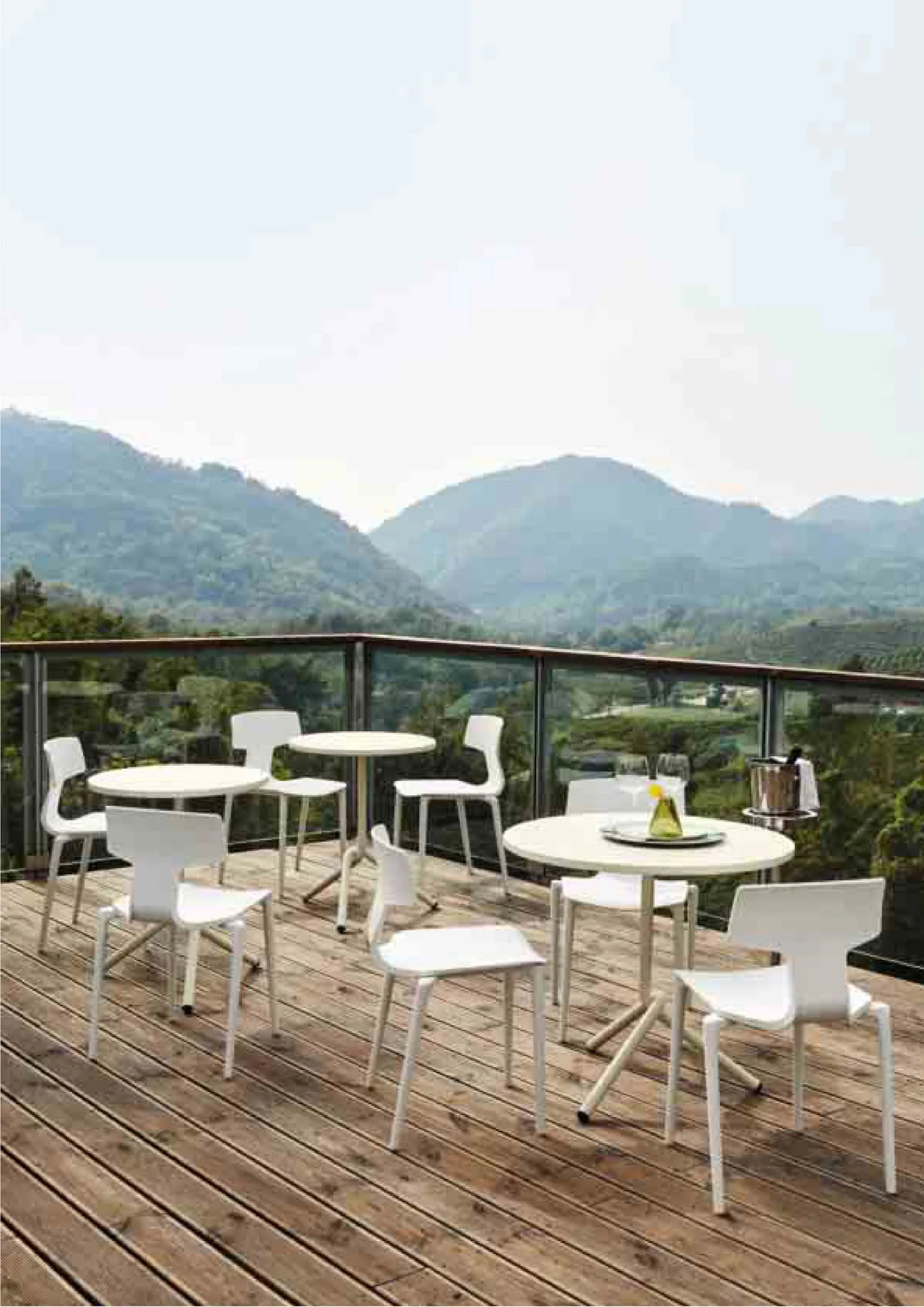 Tables Out TB-OU-70L
