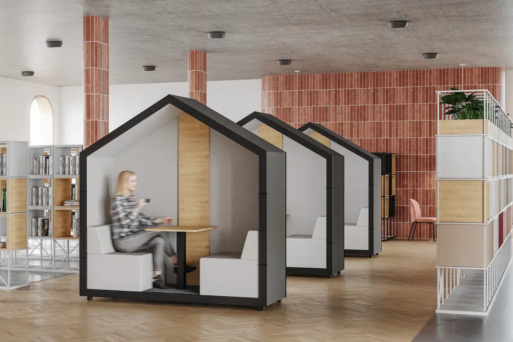 Budka akustyczna Bejot Treehouse w otwartym biurze